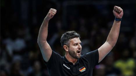 Bleibt bis 2028: Michal Winiarski