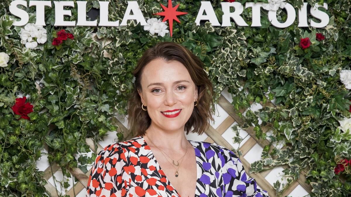 Auch die britische Schauspielerin Keeley Hawes lässt sich das Spektakel in London nicht entgehen