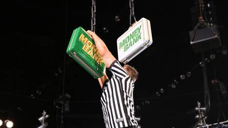 The Miz hängte bei WWE SmackDown Live den MITB-Koffer ab