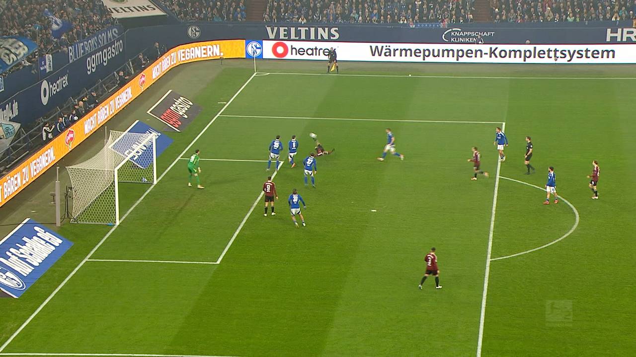 Schalke kurz vor Stürmer-Deal