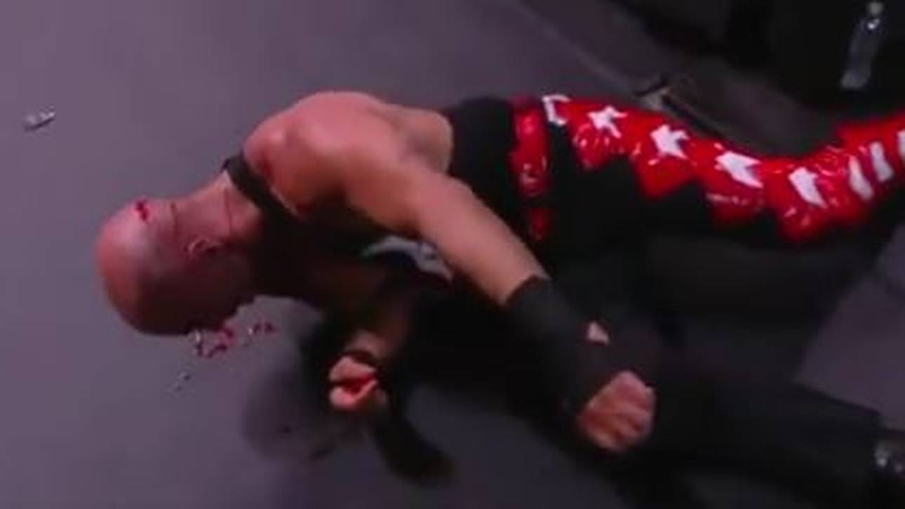 Blutiges Aus für Wrestling-Duo