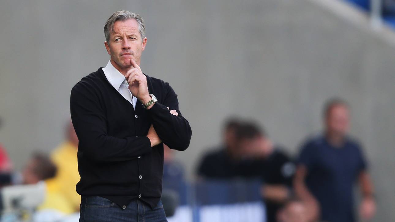 Jens Keller als Trainer des FC Schalke 04