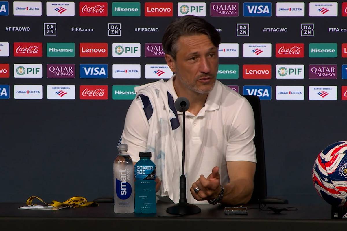 Trainer Niko Kovac spricht auf der Pressekonferenz über den Einzug ins Viertelfinale bei der Klub-WM und Real Madrid.
