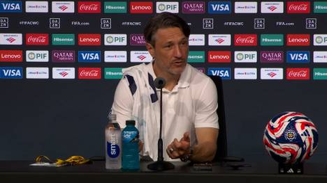 Trainer Niko Kovac spricht auf der Pressekonferenz über den Einzug ins Viertelfinale bei der Klub-WM und Real Madrid.