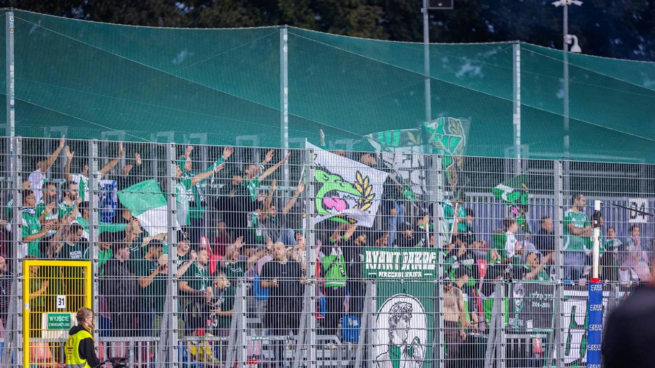 „Mörder“-Banner sorgt für Empörung