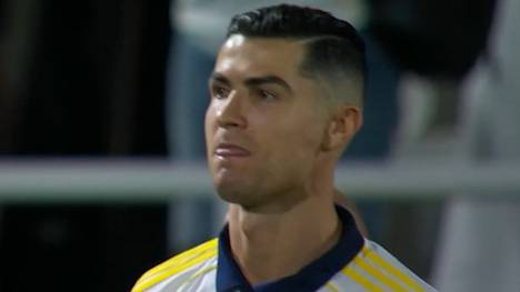 In der saudischen Pro League spitzt sich das Titelrennen weiter zu. Cristiano Ronaldos Klub Al Nassr gewinnt mit 4:2 und befindet sich in der Pole-Position. Hauptverantwortlich ist ein Dreierpacker, der Ronaldo in den Schatten stellt. 