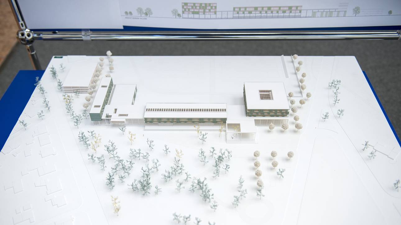DFB bei Akademie-Bau im Zeitplan