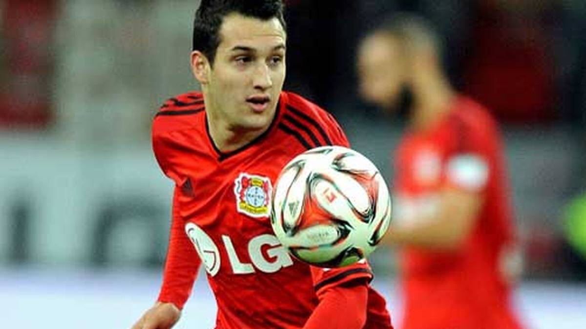 PLATZ 16 - LEVIN ÖZTUNALI:  Öztunali wird am 10. August 2013, mit 17 Jahren, 4 Monaten und 26 Tagen gegen den SC Freiburg eingewechselt. Der heutige Mainzer feiert im Trikot von Bayer Leverkusen seine Erstligapremiere