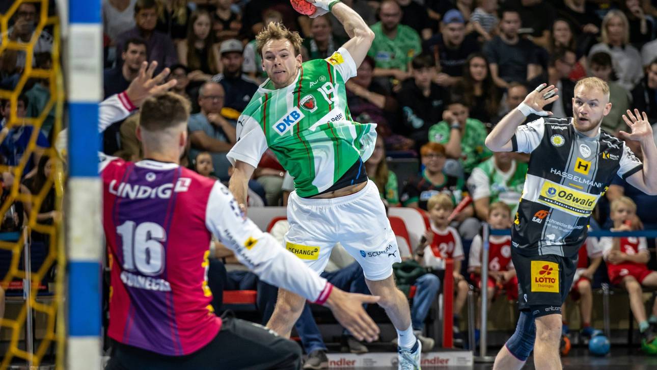 Handball: Füchse makellos – Löwen setzen Aufholjagd fort