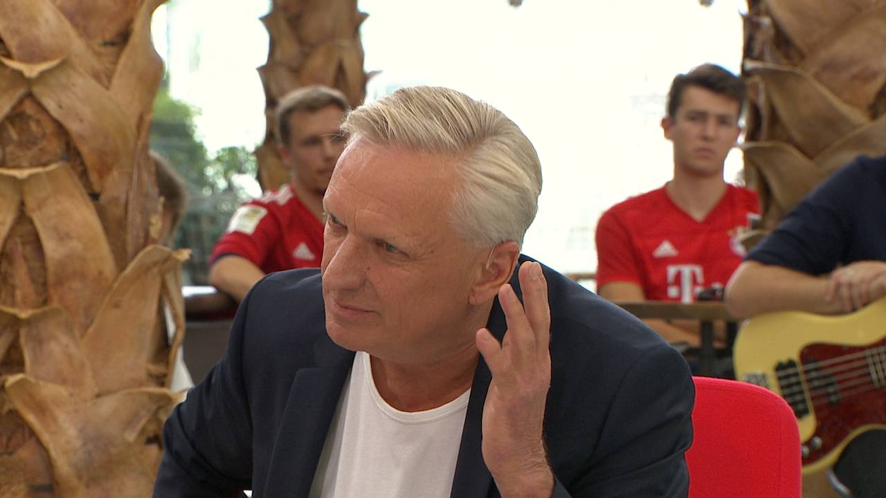 STAHLWERK Doppelpass: Kontroverse Diskussion über Pfeifkonzert bei Nationalhymne