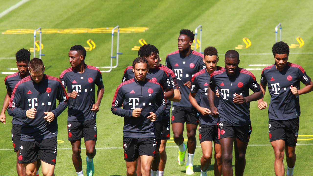 Transfermarkt: Bright Arrey-Mbi vom FC Bayern München bricht Leihe ab