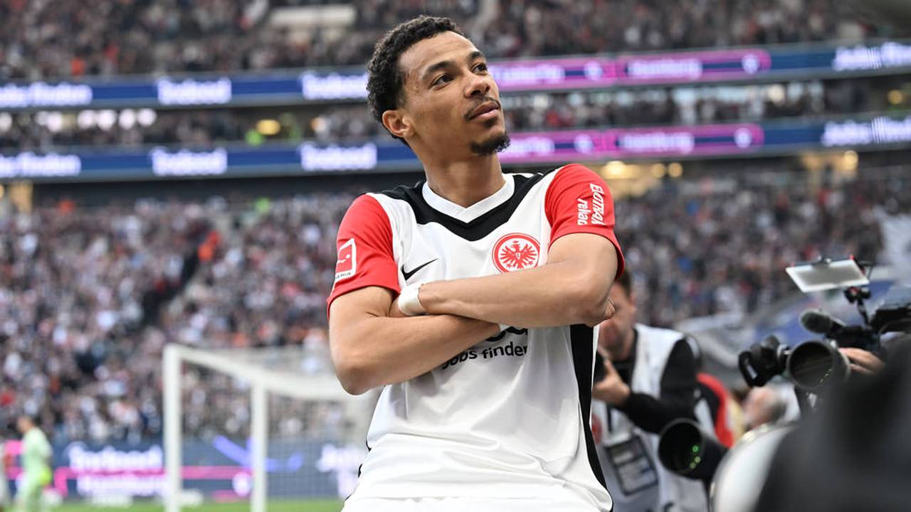 Ekitiké-Poker nimmt Fahrt auf | Transfermarkt