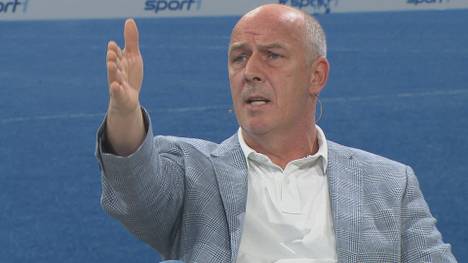 Ist Jogi Löw noch der richtige Mann für die Nationalmannschaft? Mario Basler stellt sich vor den Bundestrainer.