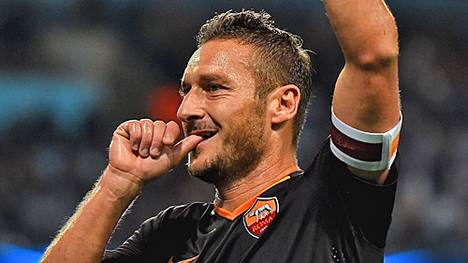 Serie A: Francesco Totti als Sportdirektor beim AS Rom gehandelt, Francesco Totti spielte in seiner Karriere nur für den AS Rom 