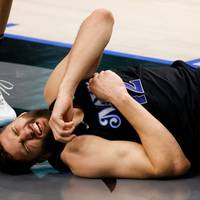 Bittere Nachrichten für Maximilian Kleber: Dem deutsche NBA-Star droht das Aus für die Playoffs.