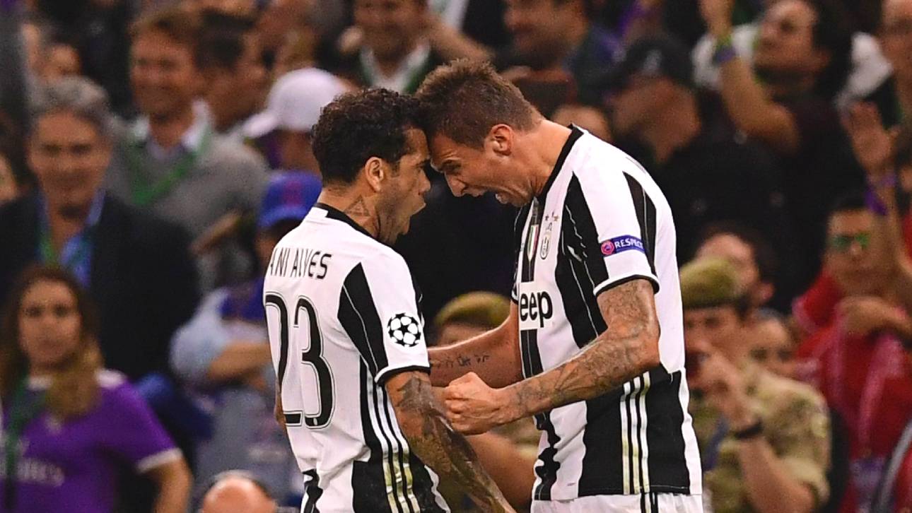 Prügelei mit Bonucci? Alves klärt auf