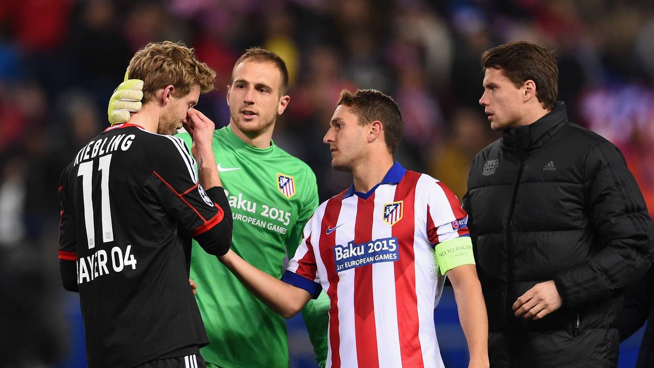 Bayer versagen im Elfer-Krimi die Nerven