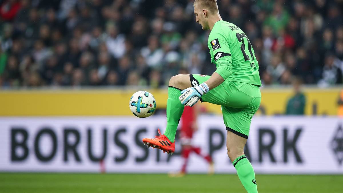 PLATZ 21: Robin Zentner (Mainz 05): Weisse Westen: 2 - Gegentore: 27