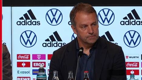 Hansi Flick fasst nach dem Nations-League-Spiel gegen England die Leistung seiner Mannschaft zusammen und spricht über die Englische Nationalmannschaft. 
