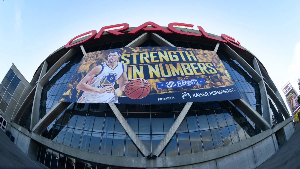 Mitte April starten die Warriors ihre Playoff-Reise, natürlich zu Hause in der Bay Area. Ehre, wem Ehre gebührt, schließlich erspielt sich Golden State die beste Bilanz der Regular Season und genießt somit bis in die Finals-Serie den Heimvorteil