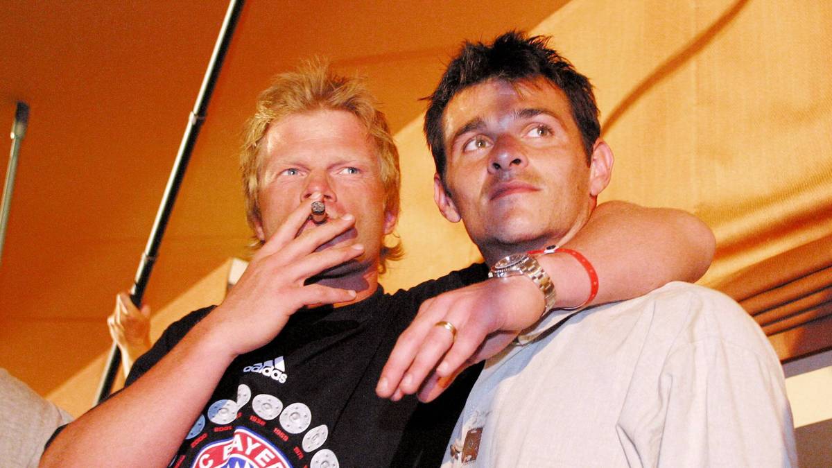 OLIVER KAHN: Baslers Teamkollege beim FC Bayern galt oft als Musterprofi, der alles dem Erfolg unterordnet. War der Erfolg erreicht und der vielbeschworene große Druck weg,  konnte Kahn aber auch mal bei einer Zigarette entspannen