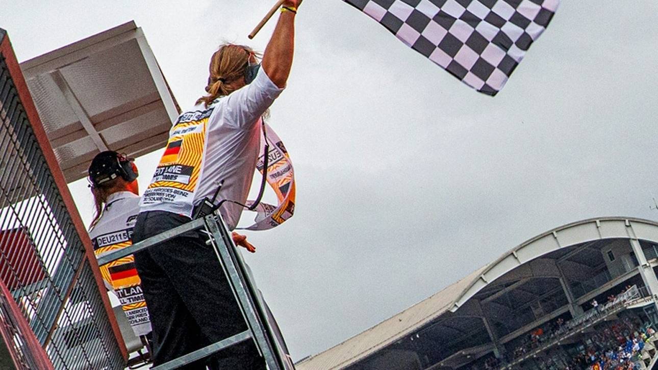 ADAC GT Masters: Marciello holt Titel