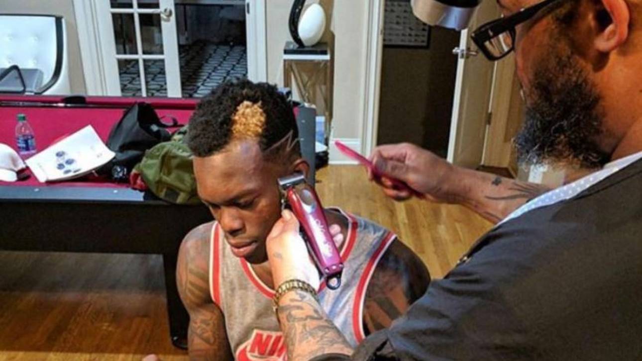 Schröder bringt Friseur mit zur EM
