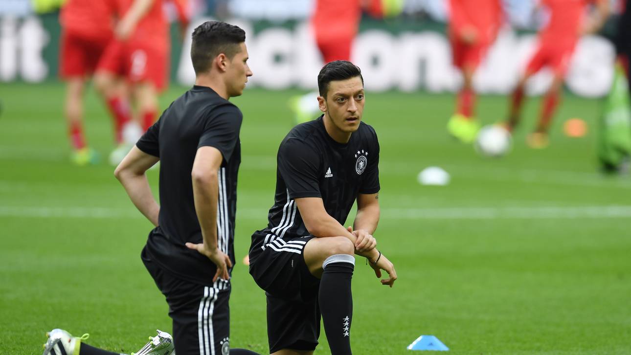 Lockt Draxler Özil nach Paris?