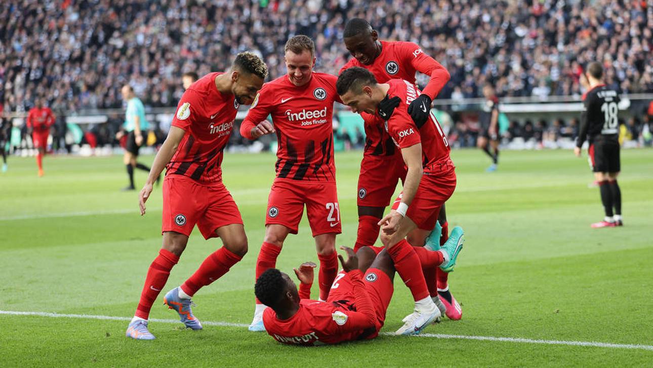 Götze elektrisiert das Netz