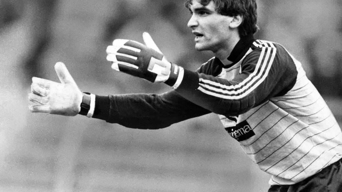 WALTER JUNGHANS (am 1.1. 1983): Fünf Jahre lang hütet Junghans bei den Knappen das Tor, ehe er nach Berlin weiterzieht