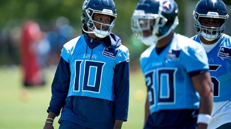 DeAndre Hopkins (10) ist zurück im Training der Titans