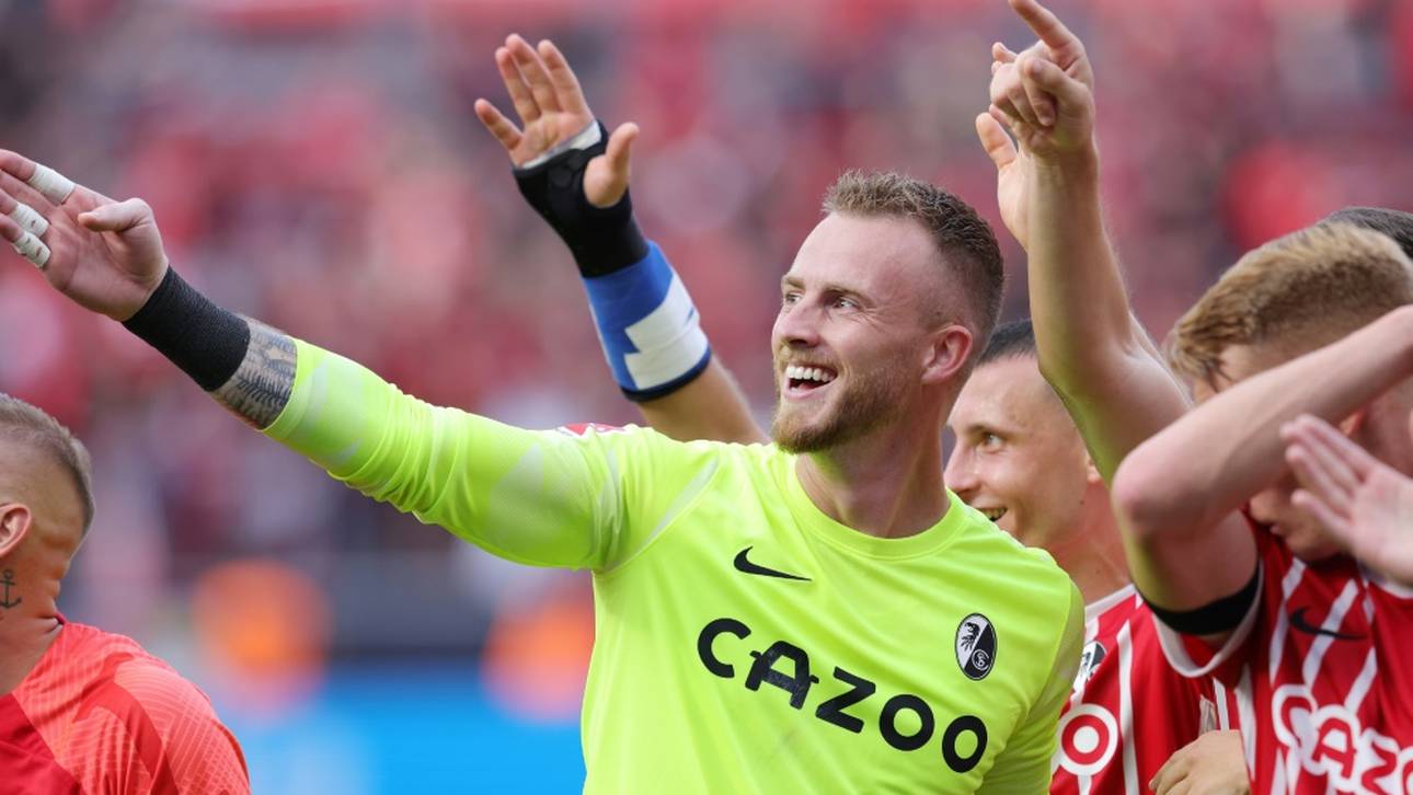 Freiburg verlängert mit Torhüter