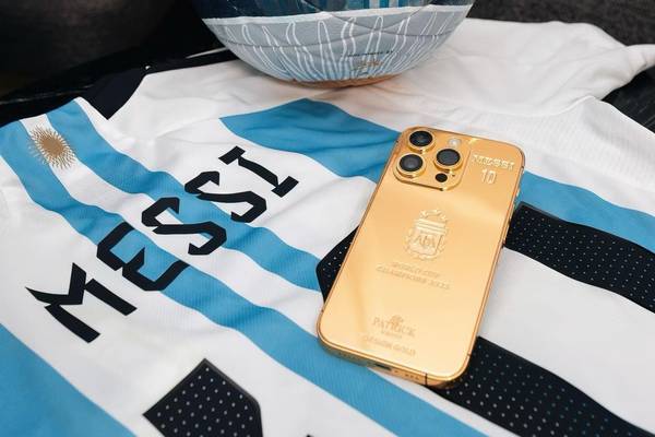 Goldene Handys für 200.000€! Messi beschenkt Weltmeister
