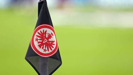 Die Eckfahne von Eintracht Frankfurt