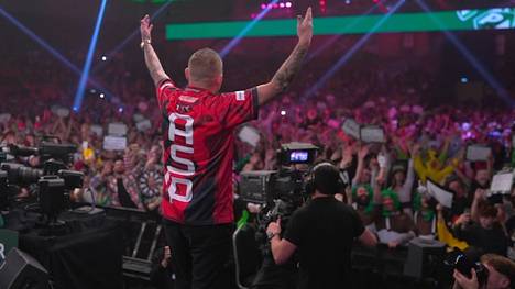 Der Walk-On von Nathan Aspinall mit dem Song "Mr. Brightside" hat im Darts-Kosmos unlängst Kultstatus erreicht. In Runde 