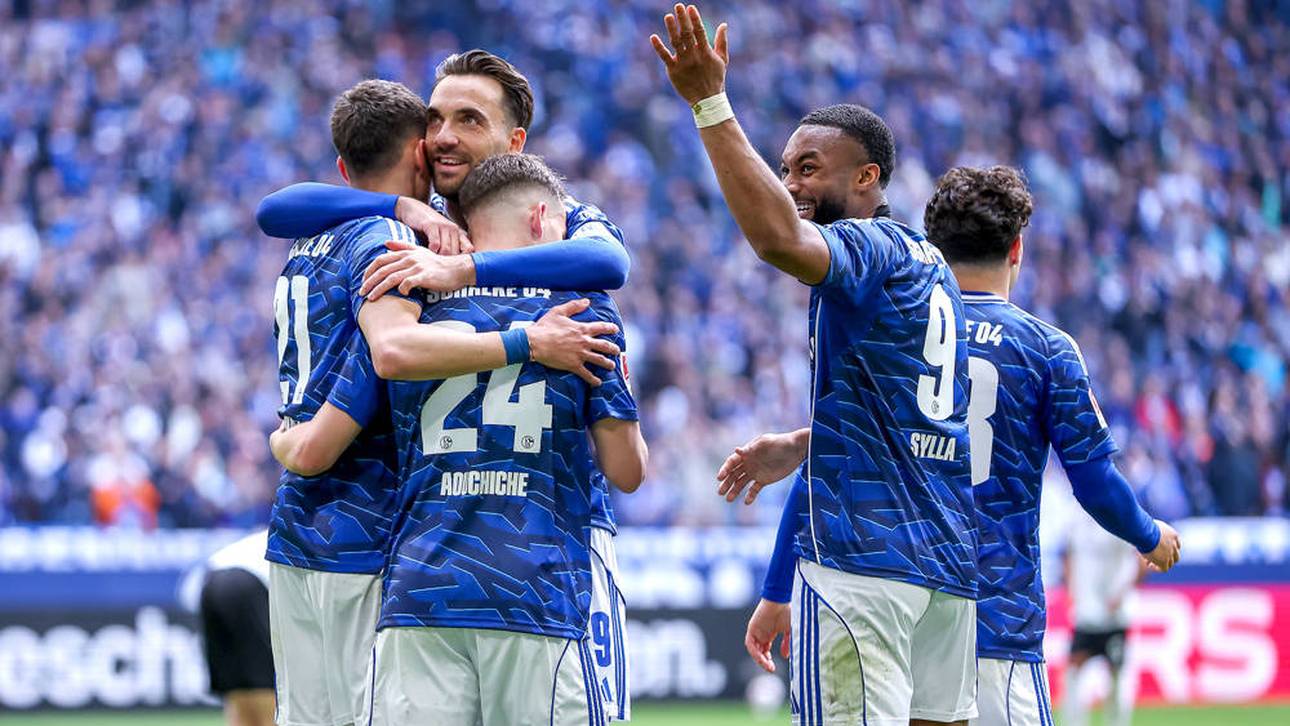Schalke darf vom Aufstieg träumen