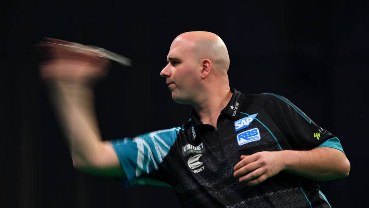 Cross dominiert bei PDC Home Tour