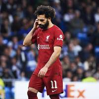Nach dem Champions-League-K.o. gegen Real steht bei Liverpool der große Umbruch bevor. Gerüchte um einen Wechsel von Vereinslegende Mo Salah machen sich breit. Der Berater des Superstars bezieht Stellung. 