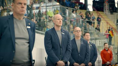 Bundestrainer Toni Söderholm und Sportdirektor Christian Künast über die Philosophie der Eishockey-Nationalmannschaft. Söderholm sieht seine Aufgabe vor allem in der Entwicklung der Spieler.