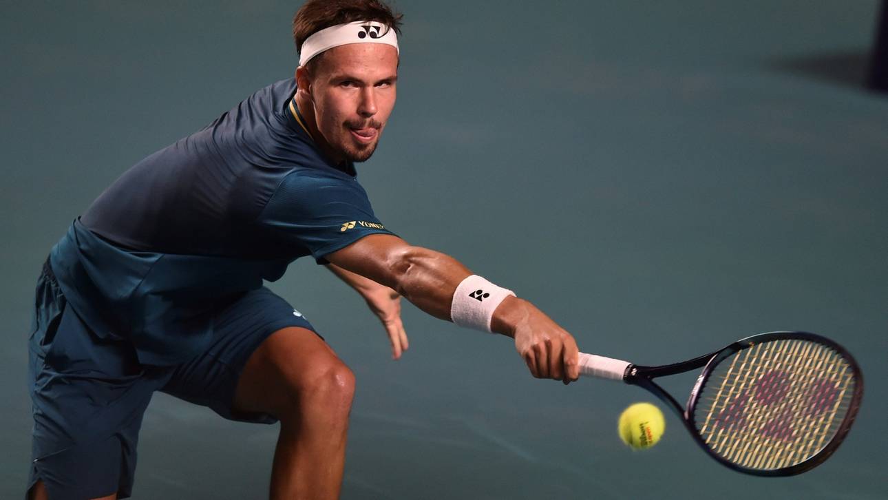 Deutscher Tennis-Profi gleich raus