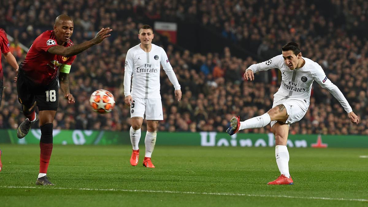 PLATZ 12 - ÁNGEL DI MARÍA: Der Argentinier mit der feinen Schusstechnik darf in dieser Auflistung nicht fehlen. In der argentinischen Nationalmannschaft war er lange Zeit der Fixpunkt neben Superstar Lionel Messi. Doch nicht nur seine Abschlüsse suchen ihresgleichen, Di María besticht auch durch ein gutes Auge für den Nebenmann. Daher verzeichnet er in seiner laufenden Karriere mehr Assists als Tore (193:130) - ein klassischer Flügelstürmer eben