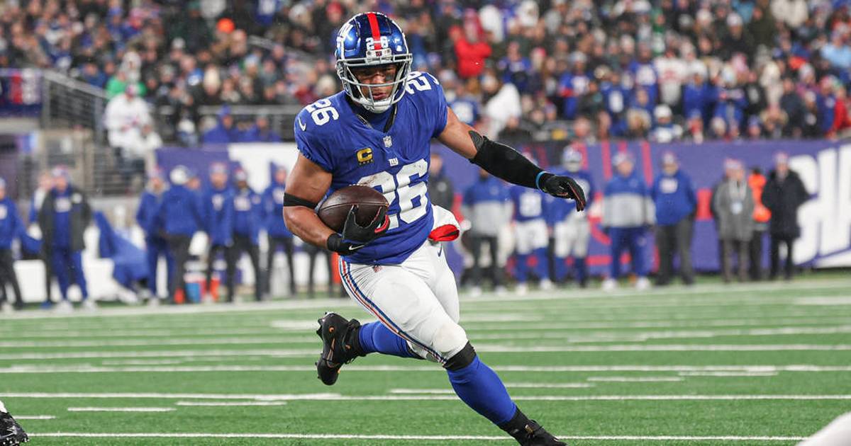 NFL Star Saquon Barkley Trade to Philadelphia Eagles Met with Harsh Reaction from Dallas Superstar