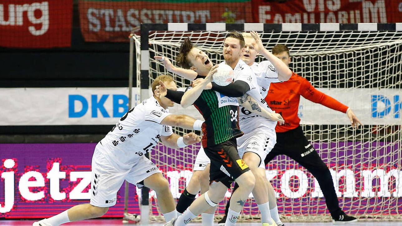 Hendrik Pekeler vom THW Kiel sah im Topduell beim SC Magdeburg die Rote Karte