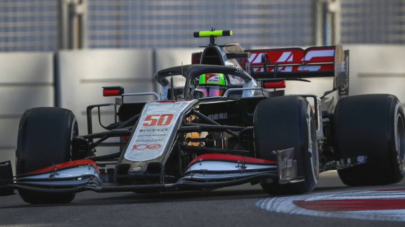 Schumacher dreht über 100 Runden