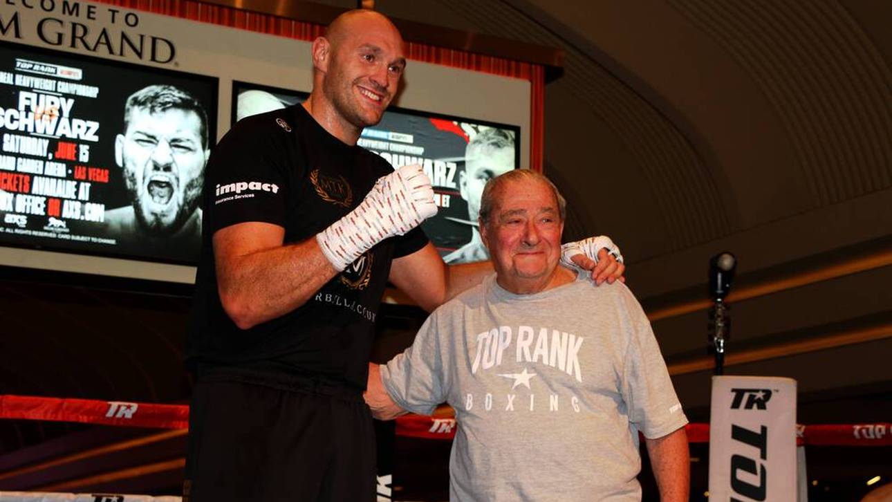 Er zieht auch mit 90 bei Fury die Dollar-Fäden