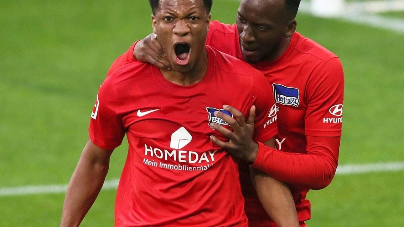 Ngankam schenkt seinen Eltern ein Haus in Kamerun