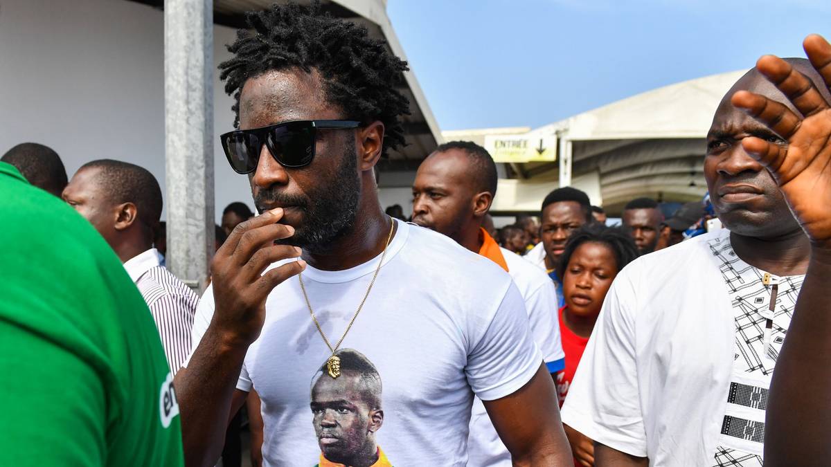 WILFRIED BONY (Swansea City): Der Stürmer kehrt nach Wales zu Swansea zurück. Bony stand bei Manchester City unter Vertrag, spielte zuletzt aber auf Leihbasis in Stoke. Nun geht es für 13 Millionen Euro wieder zu den Schwänen, bei denen er bereits bis 2015 spielte