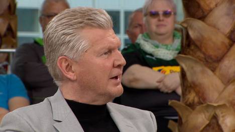 Uli Hoeneß machte in einem Interview klar, dass Michael Olise beim FC Bayern nicht zum Verkauf steht - ein richtiges Zeichen, findet die Runde im SPORT1 Doppelpass.