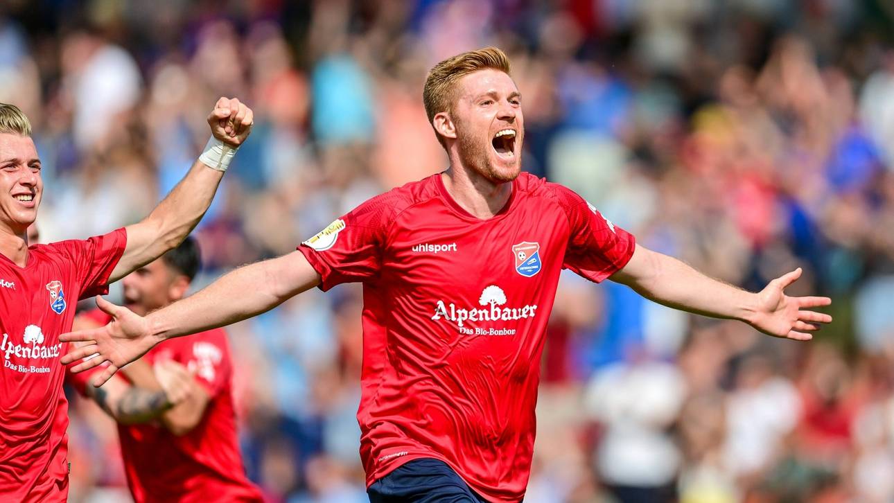 Drittligist Haching blamiert Bundesligist Augsburg