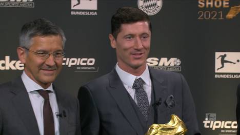 FC Bayern Stürmer Robert Lewandowski gewann nach seinem Rekord mit 41 Bundesligatoren den Goldenen Schuh. Er gibt aber zu, während seiner Verletzung nicht mehr an den Rekord geglaubt zu haben. 